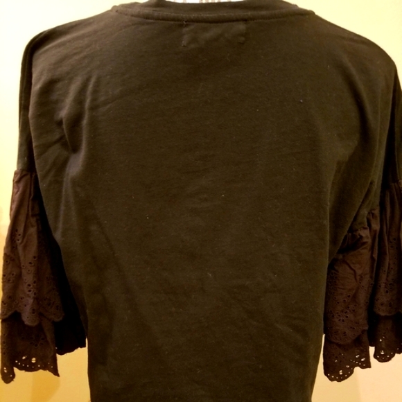 Mustard Seed Black 100% Cotton Eyelet Puffy Layered Sleeve Crop Top - Picture 5 of 10